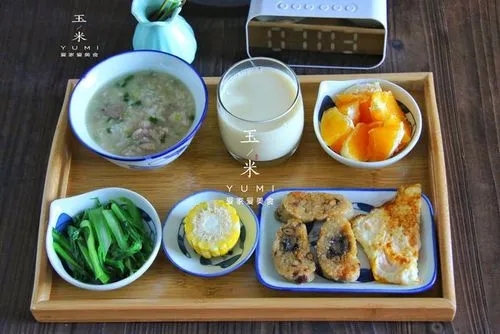 发早餐到朋友圈的说说文案