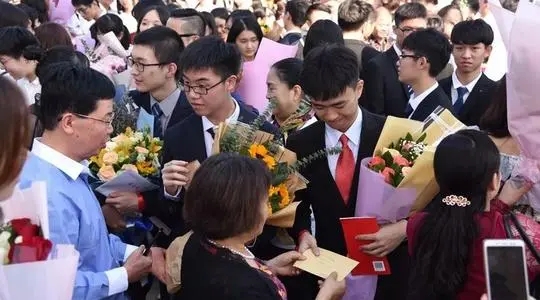 儿子18岁成人礼家长寄语