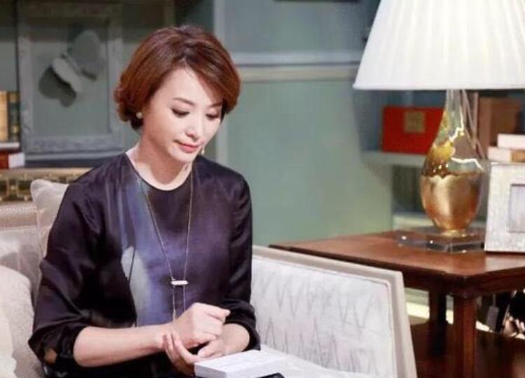 奋斗励志的句子文案董卿