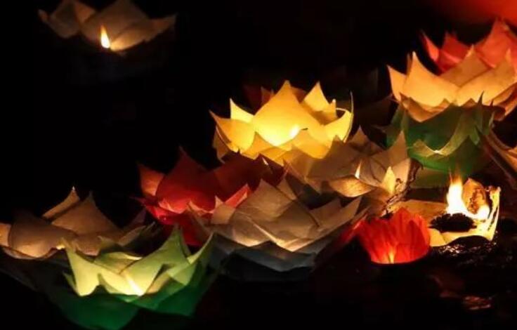 怀念逝去妈妈的朋友圈