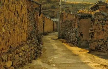 感叹家乡的变化的句子文案