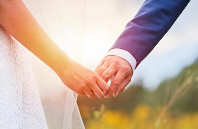 奉劝男人珍惜老婆的句子文案