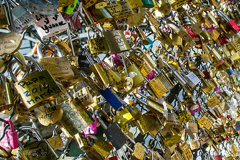 感情深厚的诗句文案