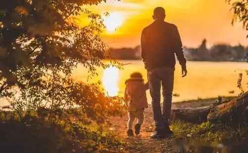 关于父母的爱的短句