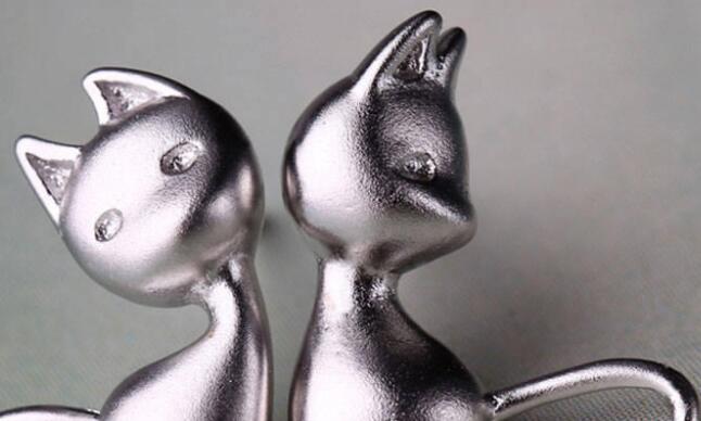 耳钉的唯美文案