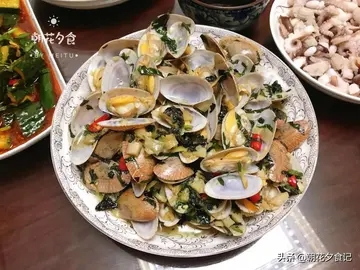 朋友圈发自己做菜句子文案