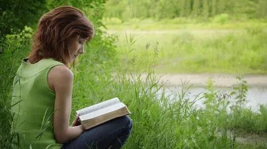 三毛说过的经典的话中年人