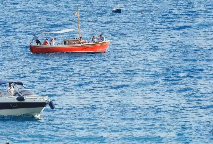 未来越来越好的美句