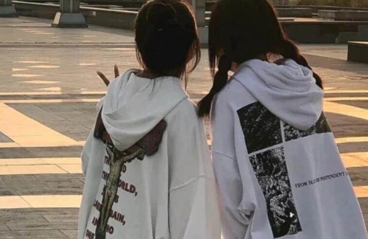 形容闺蜜关系好的句子文案