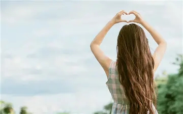 女人疲惫的朋友圈说说文案