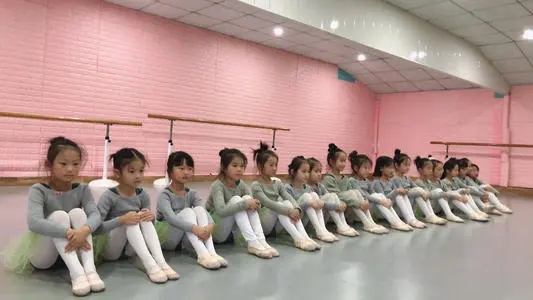 晒宝宝跳舞的说说文案