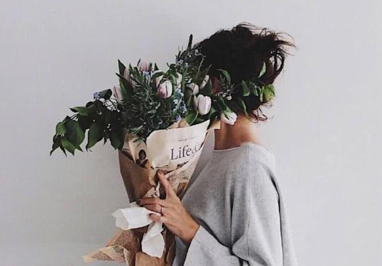 给情人说伤心难过的话