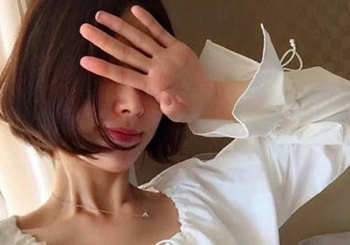 剪了短发怎么发朋友圈