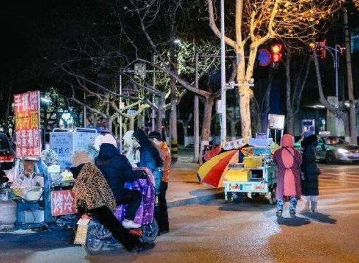 城市的夜归人的句子文案唯美