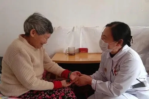 多陪陪老人经典语录文案