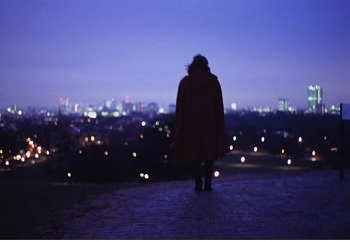 夜晚一个人害怕的心情说说文案