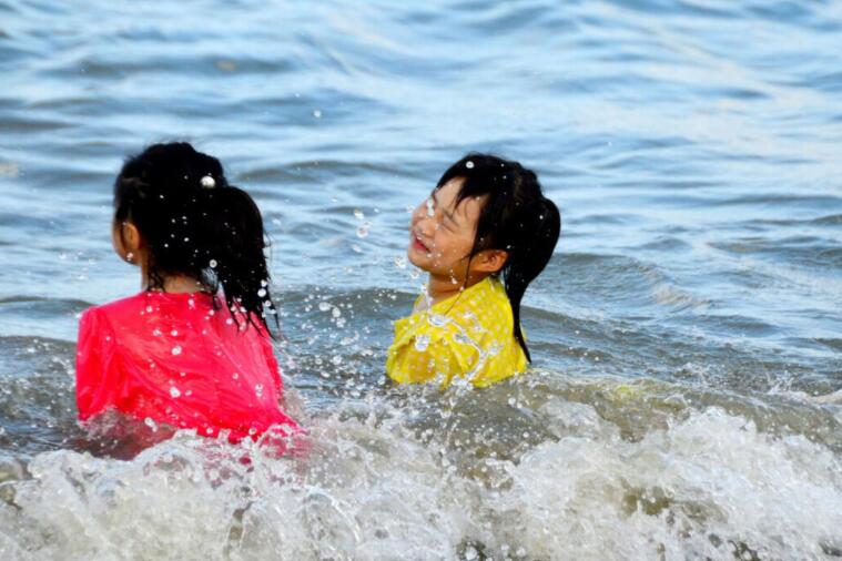 形容小孩子天真无邪的句子文案