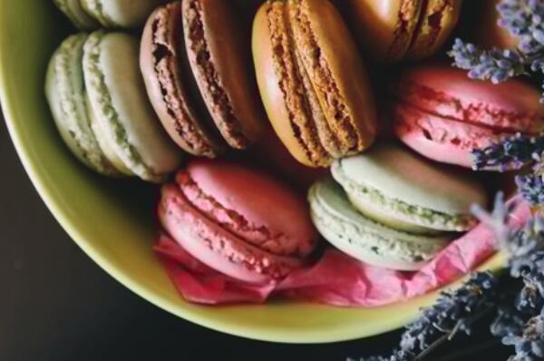 吃个棒棒糖的心情说说文案