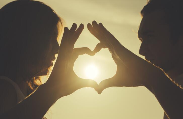 英文简短情话文案四字