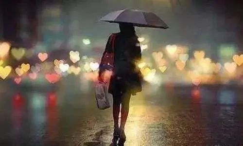 关于一个人被冷落的句子文案