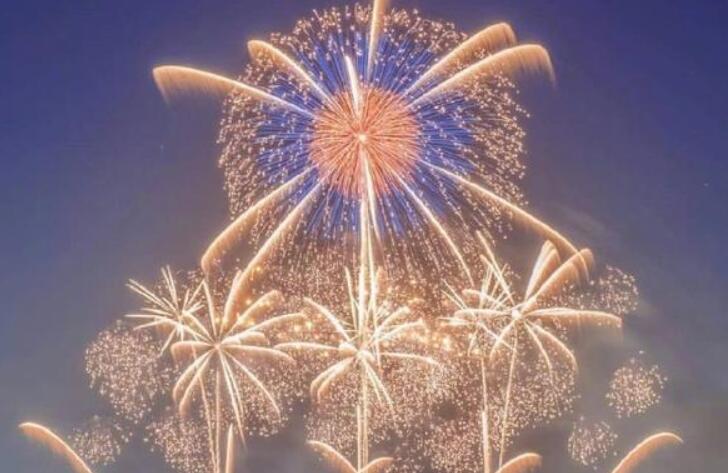 女人爱男人的短句唯美