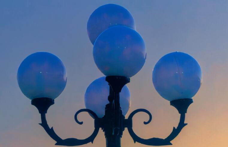 家庭烦心事太多的说说文案朋友圈