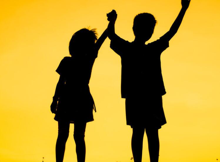 形容兄妹情深的句子文案