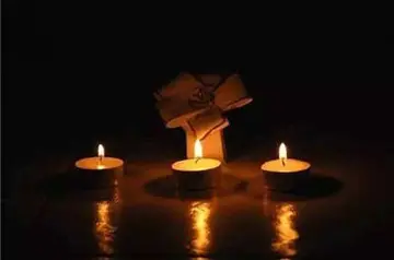 表达对去世母亲的孩子句子文案