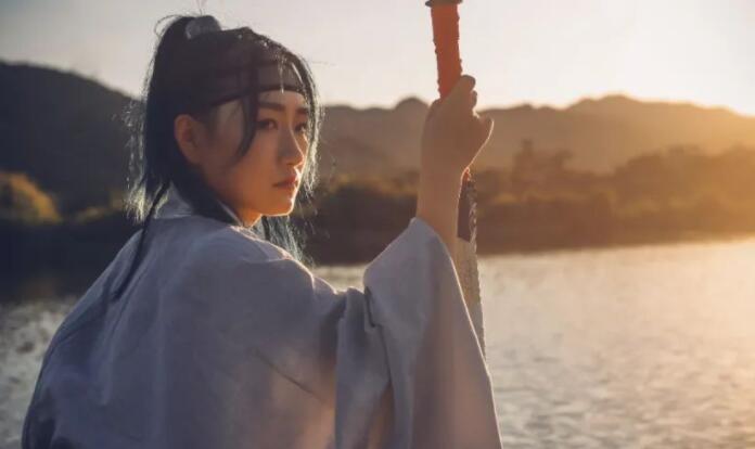 每天开心正能量的句子文案