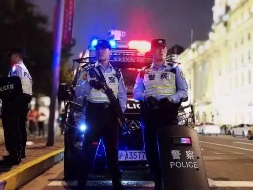 警察正能量的句子文案经典语句