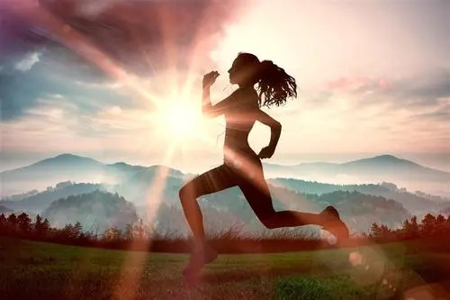 夸女生跑步快的句子文案