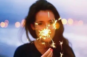 形容一个人疯了的说说文案