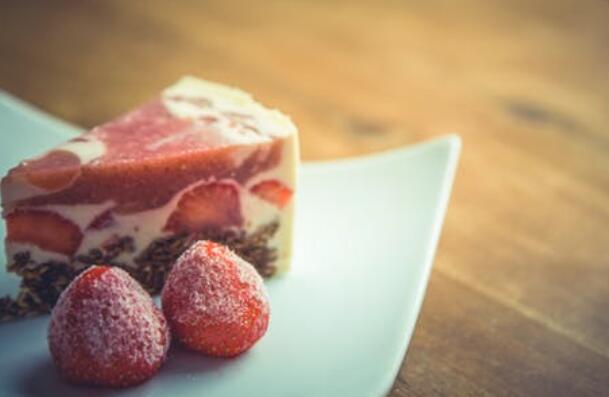 超短暖心生日祝福语