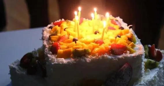 给自己的生日祝福语简短精辟