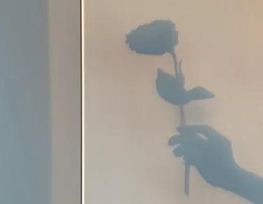 00后女孩工作累了的微信说说文案