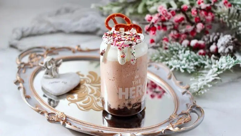 喝奶昔怎么发朋友圈