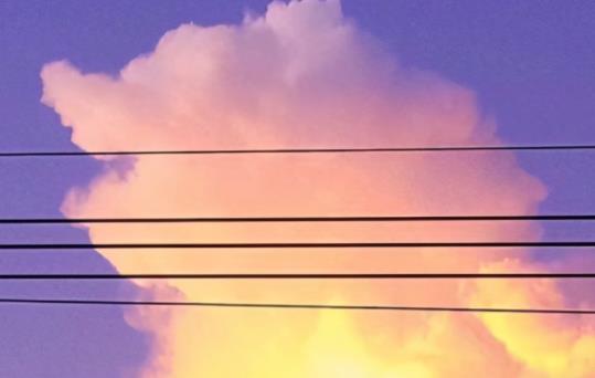 幽默低调炫富的句子文案