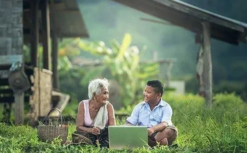 关于家庭的经典语录文案