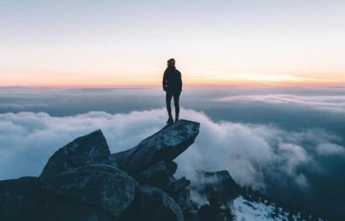 晨语激励自己努力的句子文案