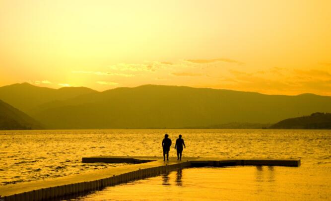 优秀句子文案段落摘抄