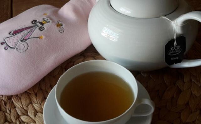 大姨妈来了痛苦搞笑说说文案