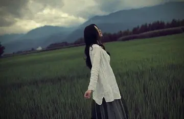 一个人挺好的霸气说说文案伤感