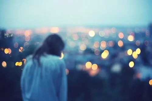 独自一人过节的心情说说文案