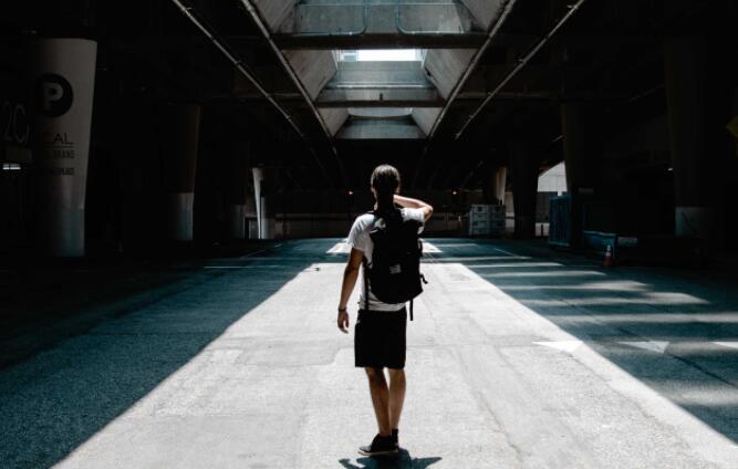 感慨人生的句子文案深奥