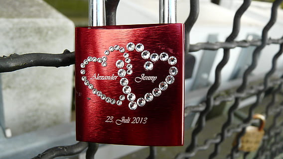 形容女汉子的句子文案词语