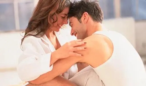 对男人心痛的句子文案句句刺心