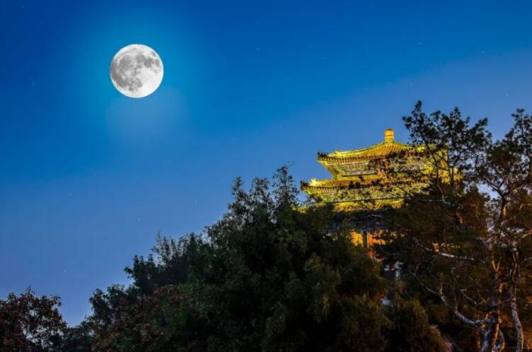 形容圆月的唯美诗句文案