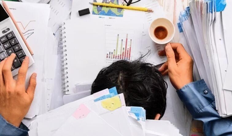 上夜班劳累的心情说说文案