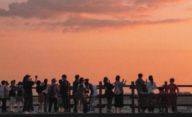 适合写在摘抄本上的段落