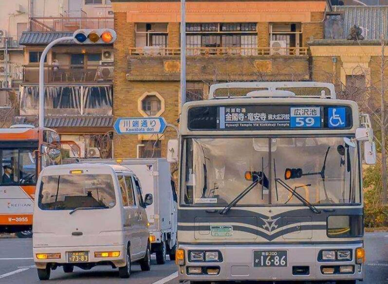 描写景物的好句文案50字左右